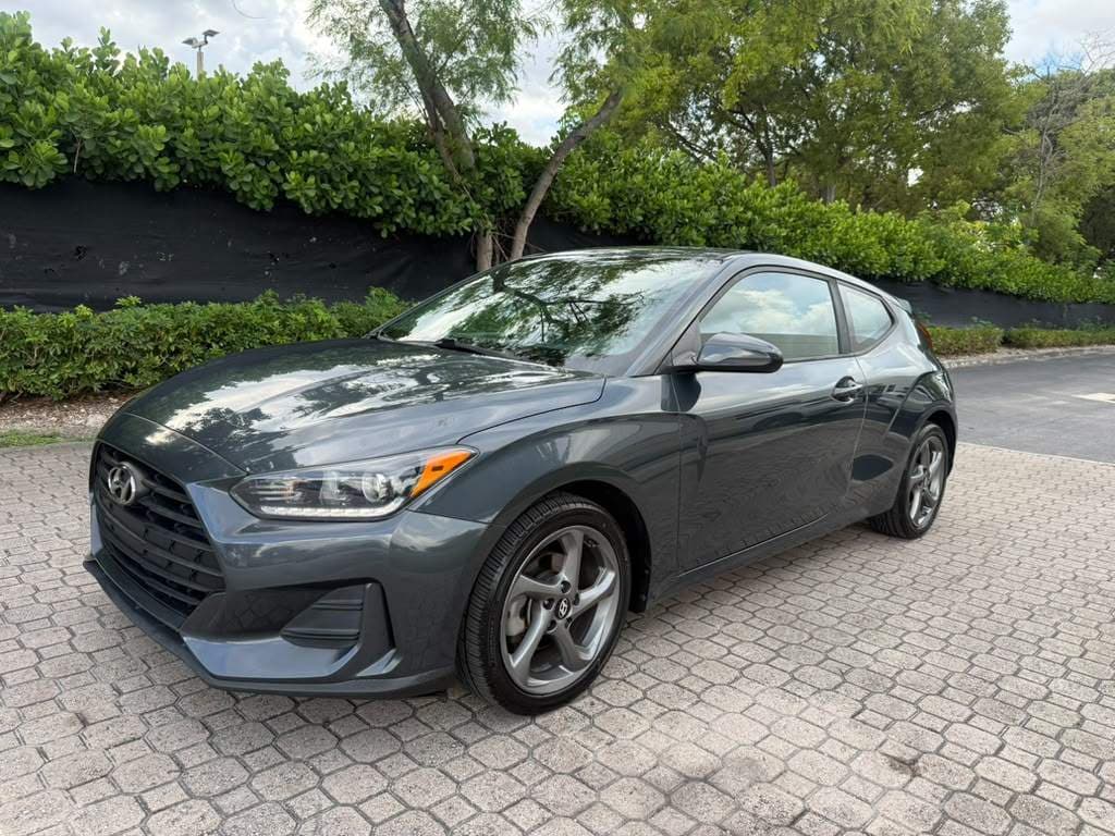 2019 Hyundai VELOSTER 2.0L and 2.0L Premium